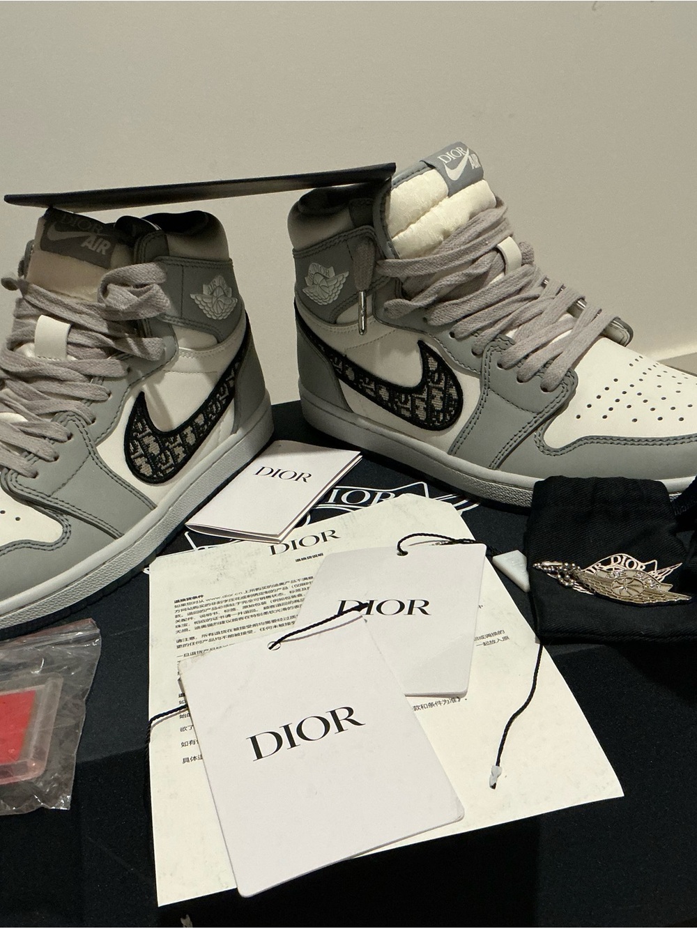 Dior Black Shoe Box with White Air Dior Logo - Men Accessories - Picture 2 of 6